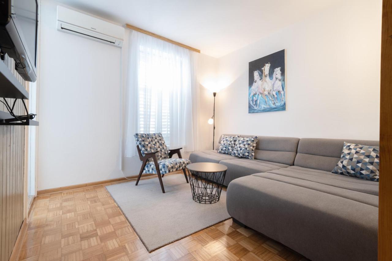 Apartman Vito Neum Extérieur photo